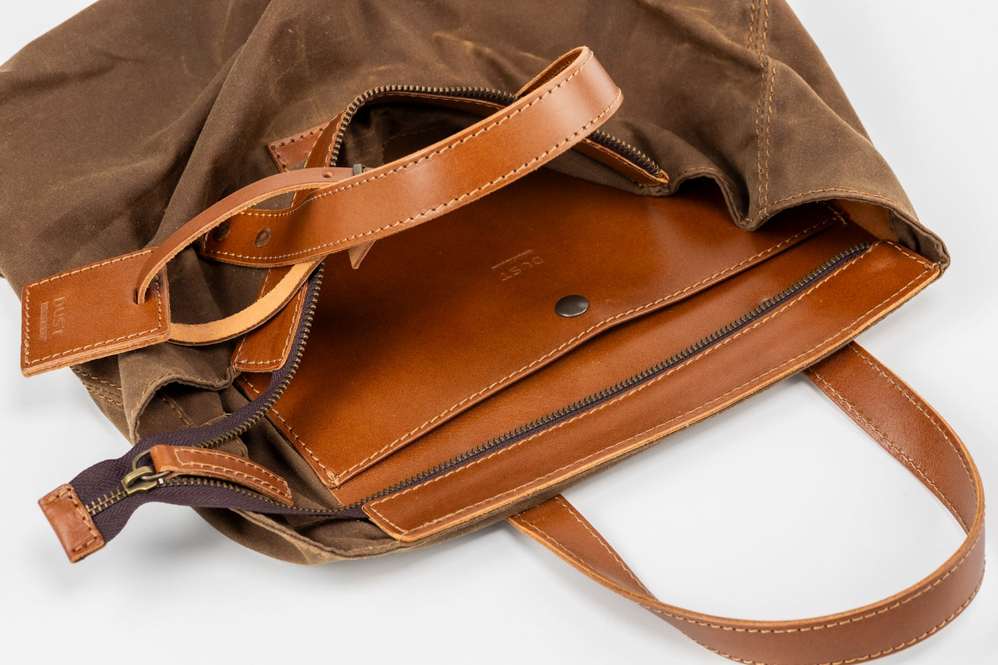 Borsa in pelle in cotone cerato realizzata negli Stati Uniti, marrone