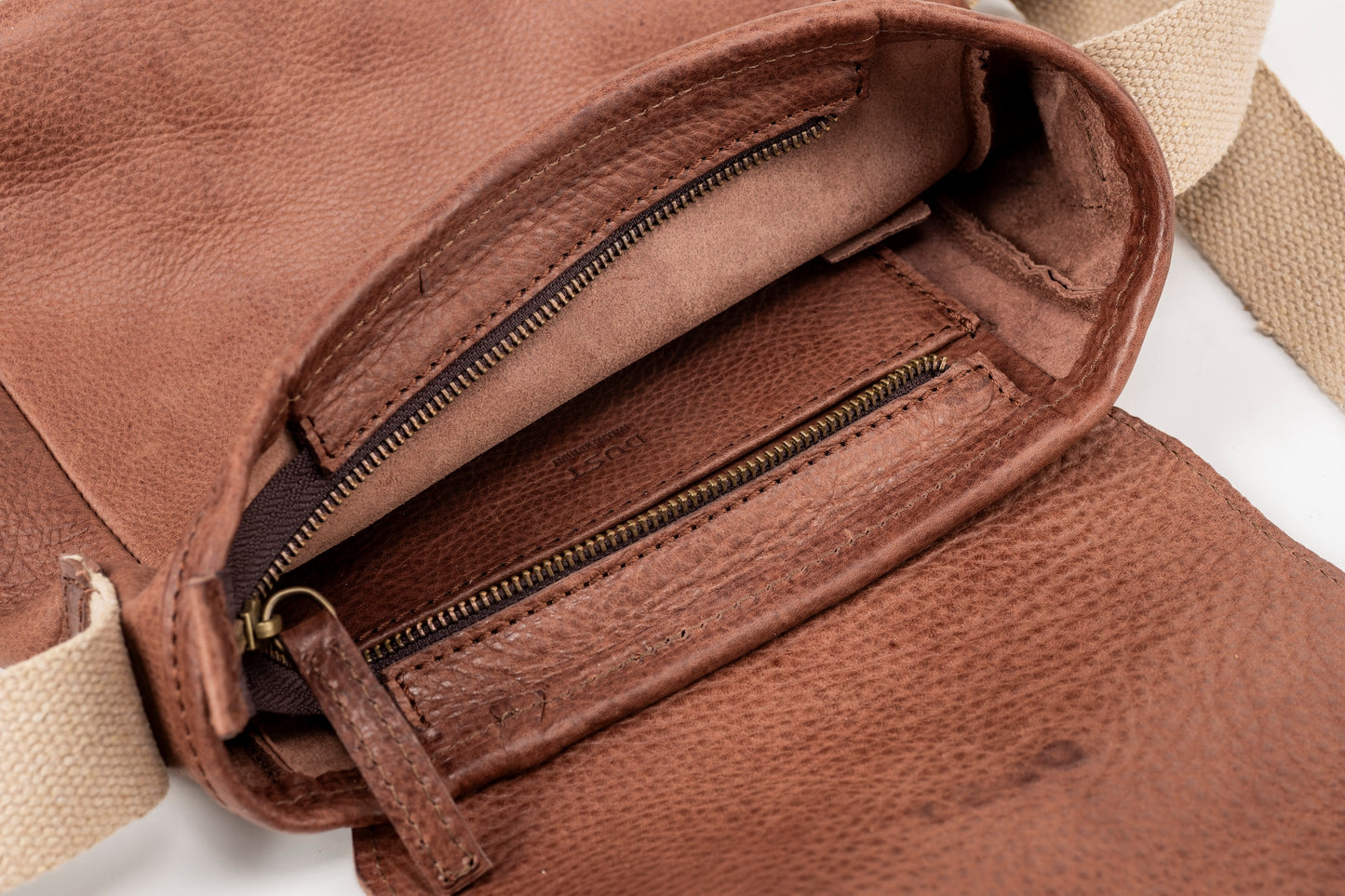 Leren Messenger Tobacco Park Avenue Collectie