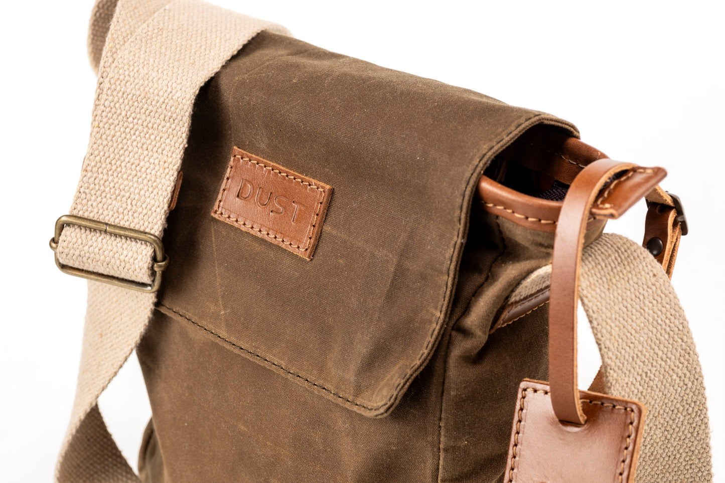 Borsa a tracolla in pelle in cotone cerato realizzata negli Stati Uniti, marrone