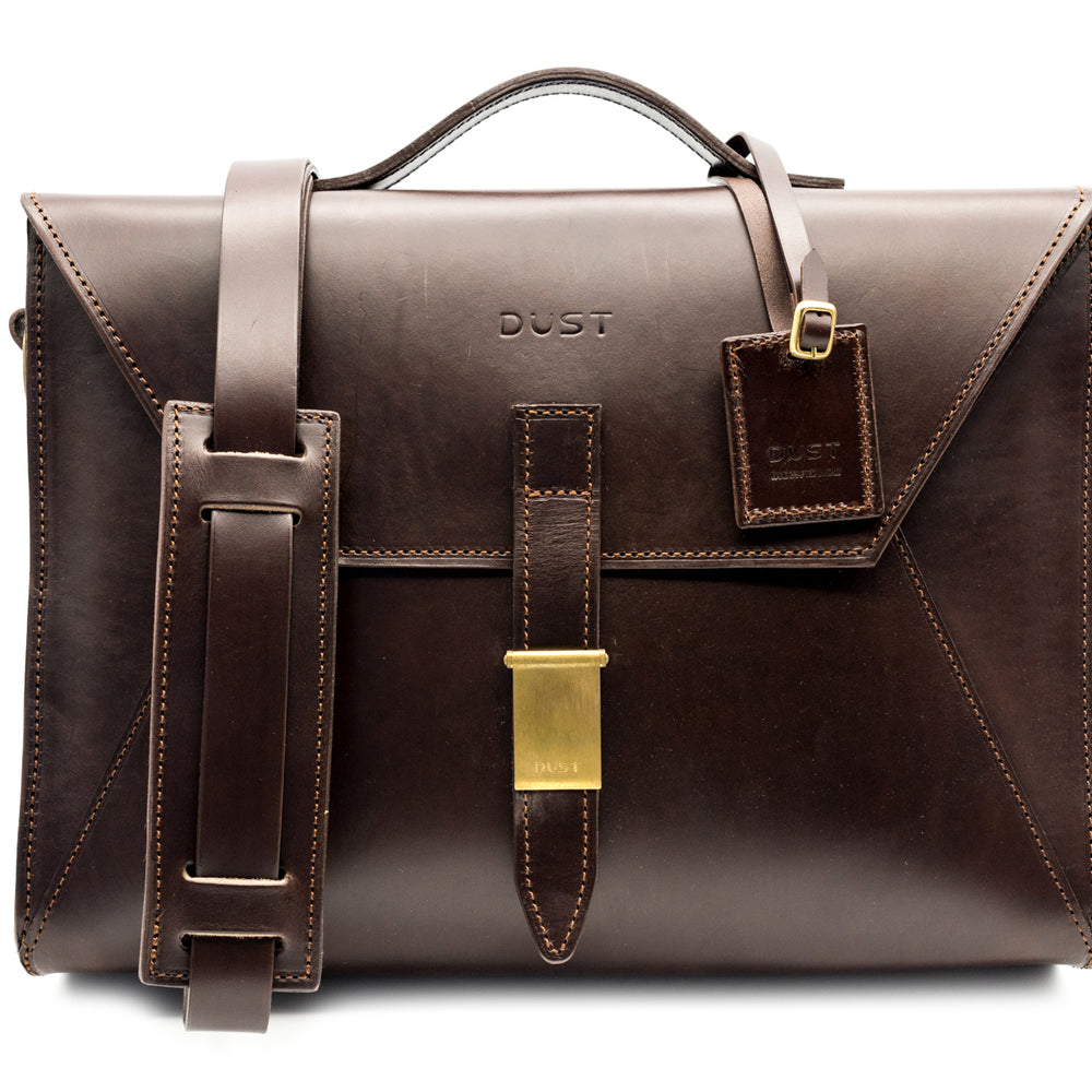 
                      
                        Leather Briefcase in Cuoio Dark Brown Mod 206
                      
                    