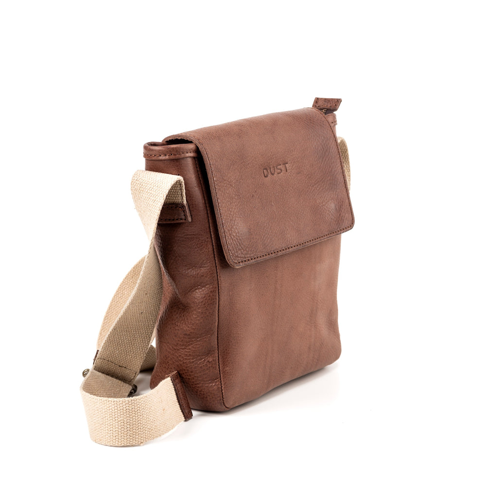 Leather Messenger Tobacco Park Avenue Collection