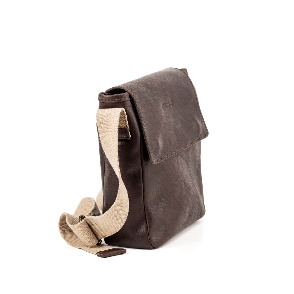 Leather Messenger Coffee Park Avenue Collection