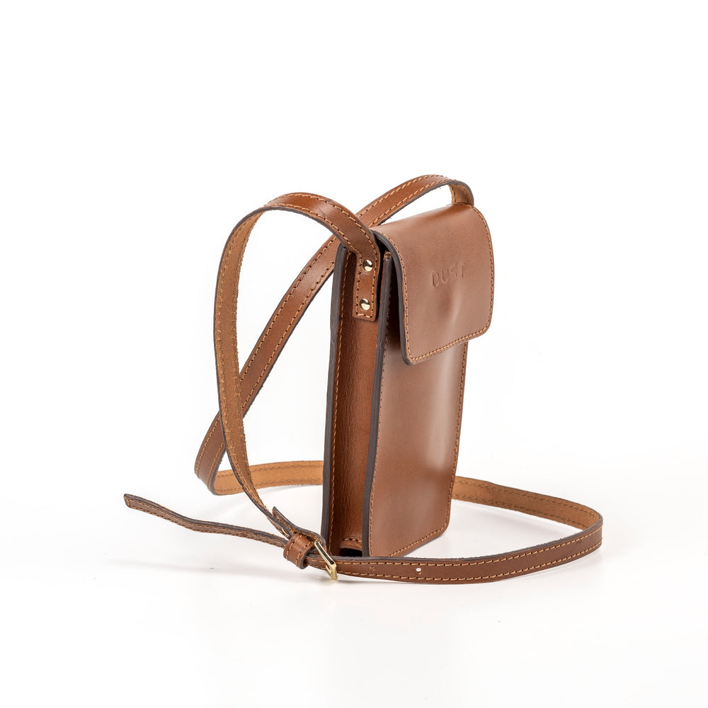 
                      
                        Leather Phone Holder Brown Silicon Valley Collection
                      
                    