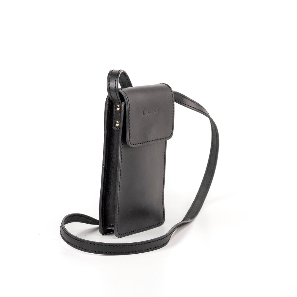 
                      
                        Leather Phone Holder Black Silicon Valley Collection
                      
                    