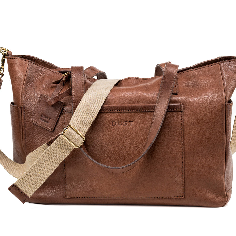 
                      
                        Leather Tote Tobacco Fifth Avenue Collection
                      
                    