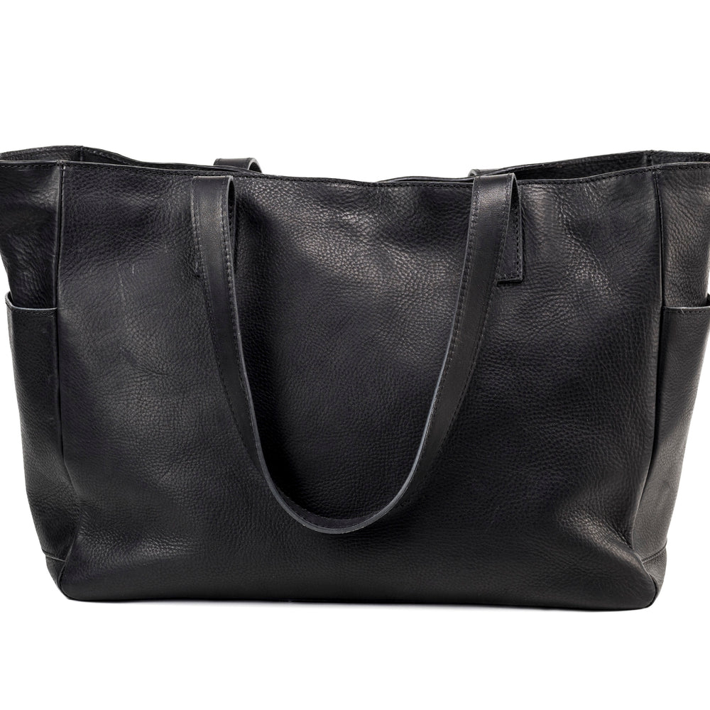 
                      
                        Leather Tote Black Fifth Avenue Collection
                      
                    