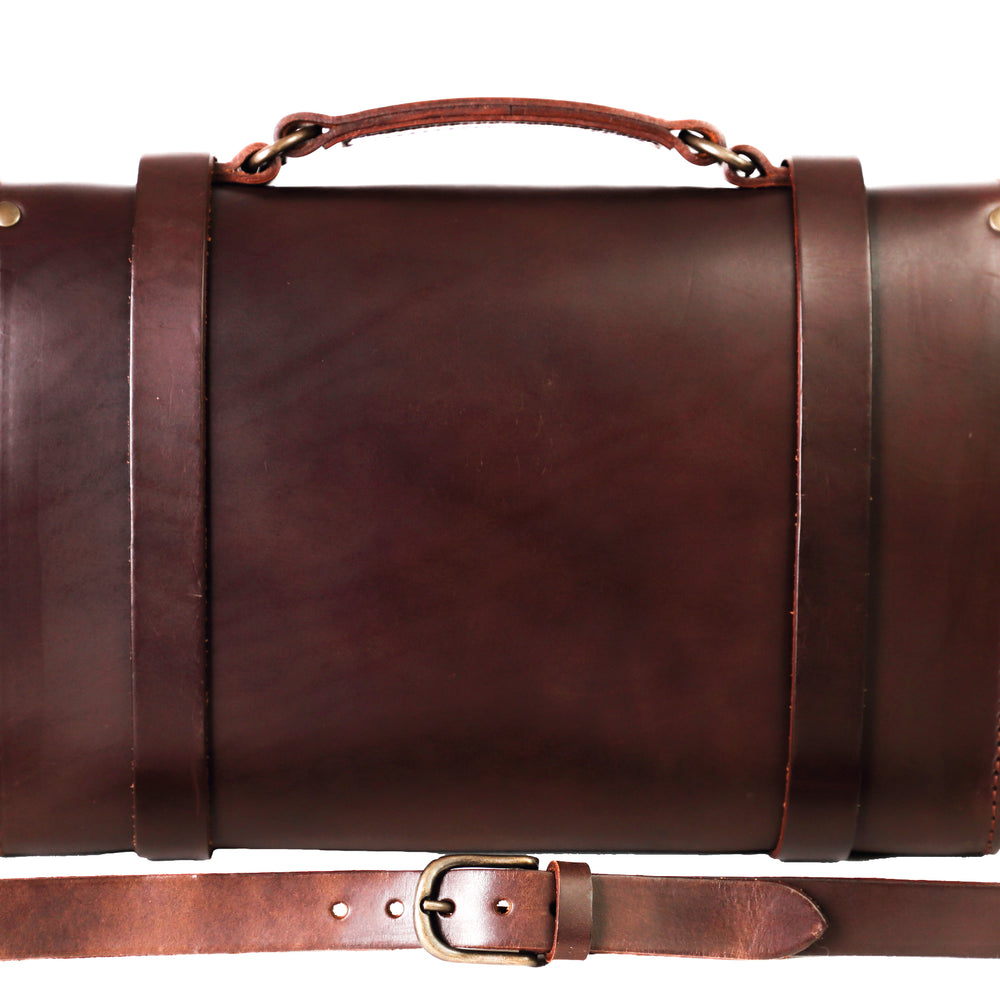 
                      
                        Leather Briefcase in Cuoio Dark Brown Mod 119
                      
                    