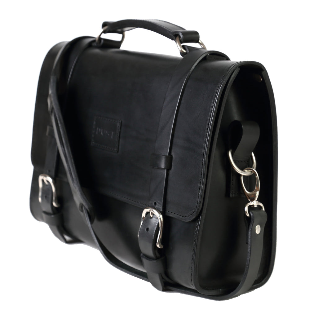 
                      
                        Leather Briefcase in Cuoio Black Mod 119
                      
                    