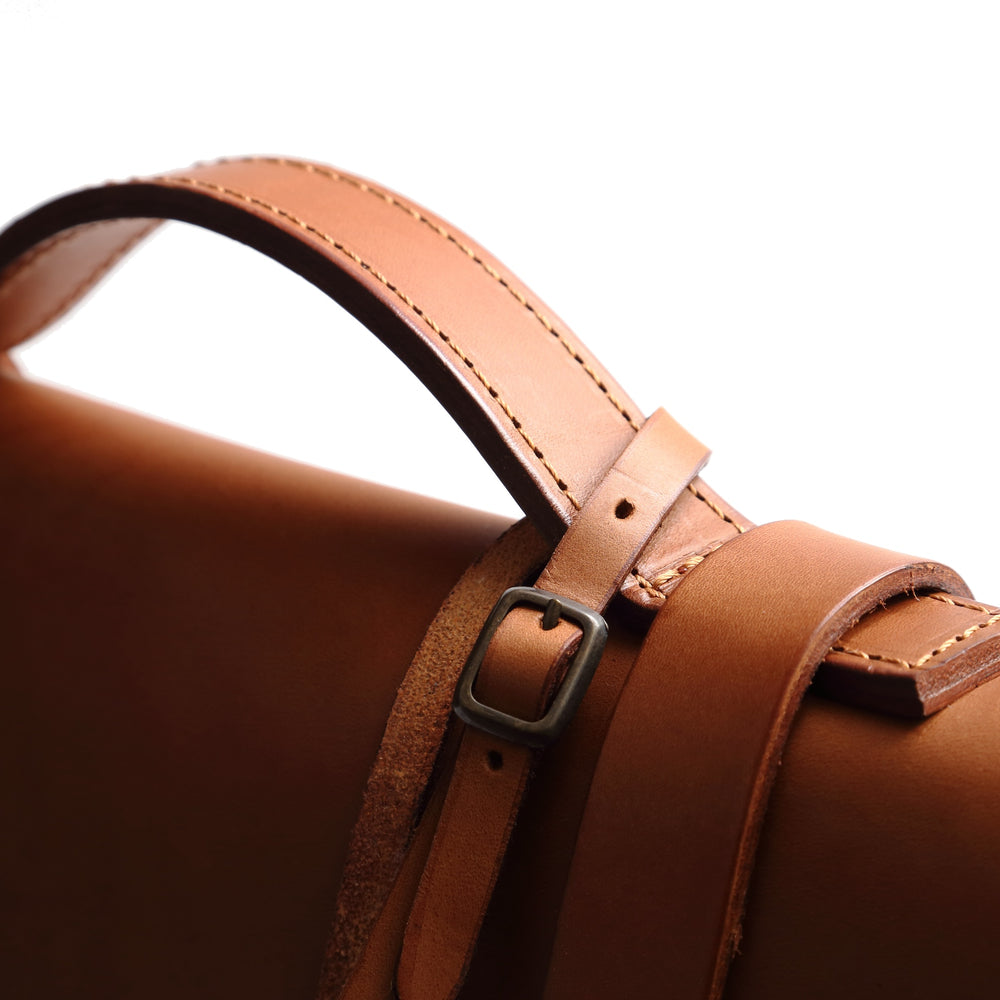 
                      
                        Leather Briefcase in Cuoio Brown Mod 125
                      
                    