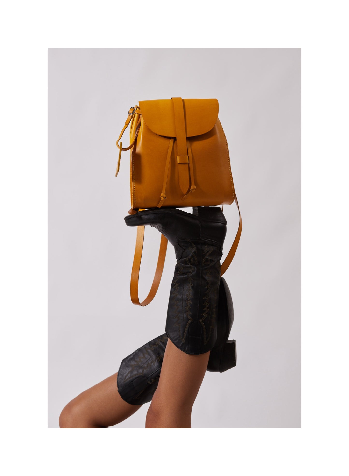 Leather Backpack in Cuoio Yellow Mod 130