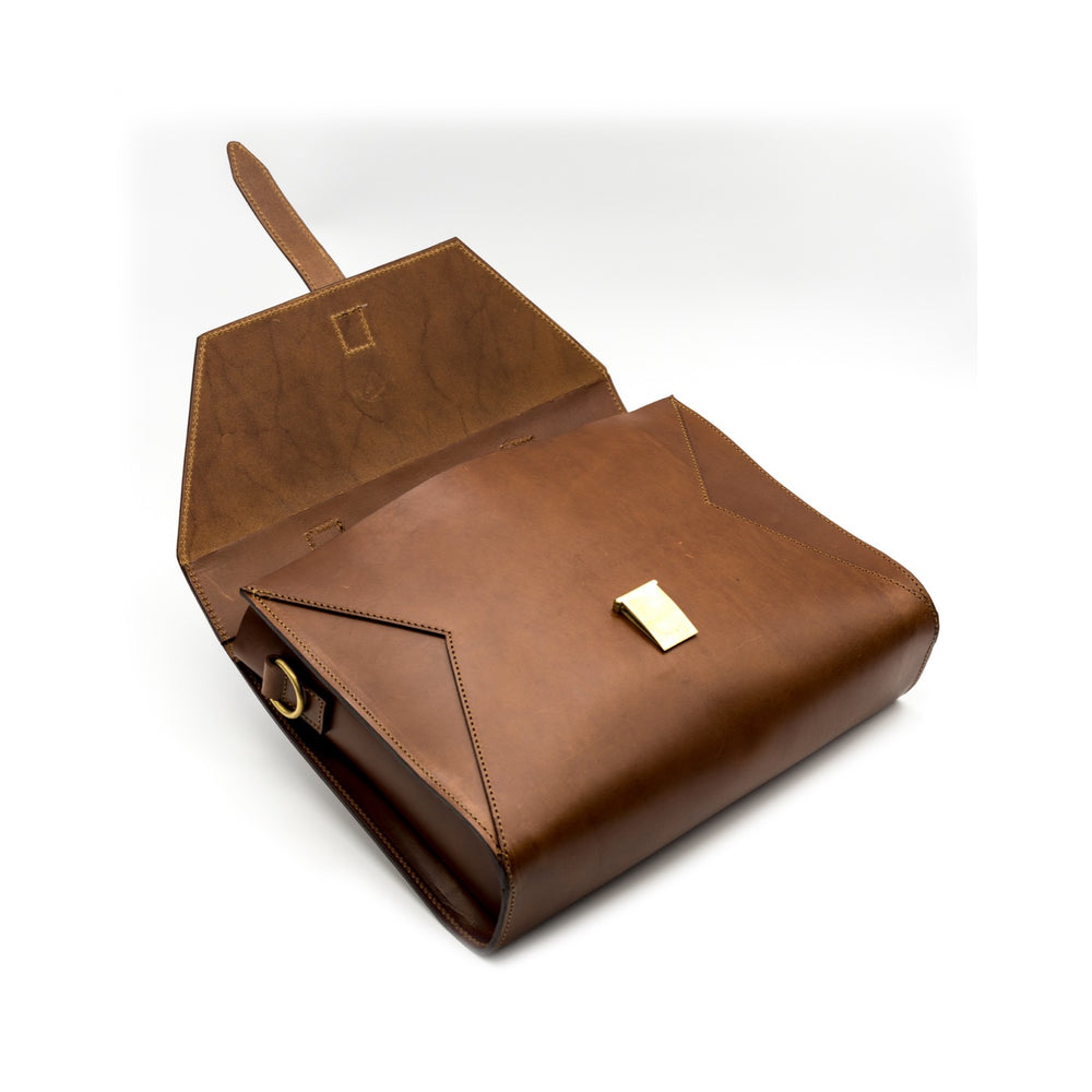 
                      
                        Leather Briefcase in Cuoio Brown Mod 206
                      
                    