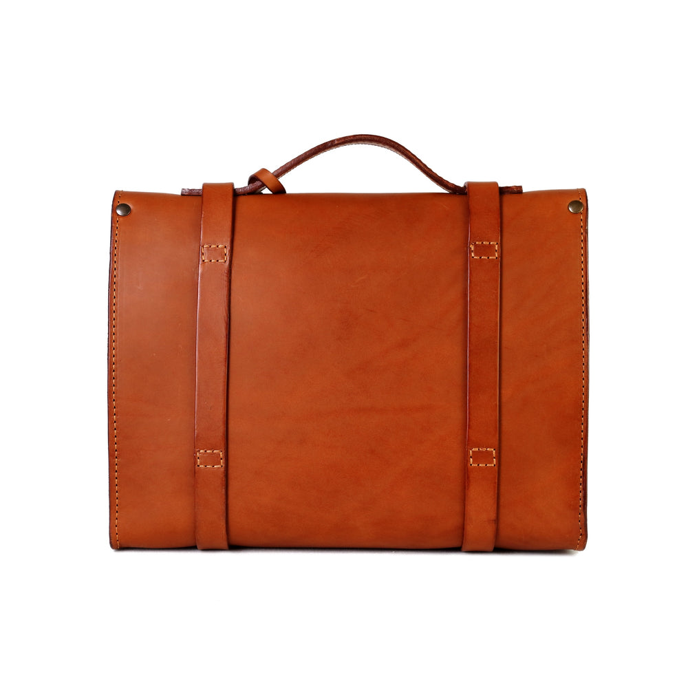 
                      
                        Leather Briefcase in Cuoio Brown Mod 125
                      
                    