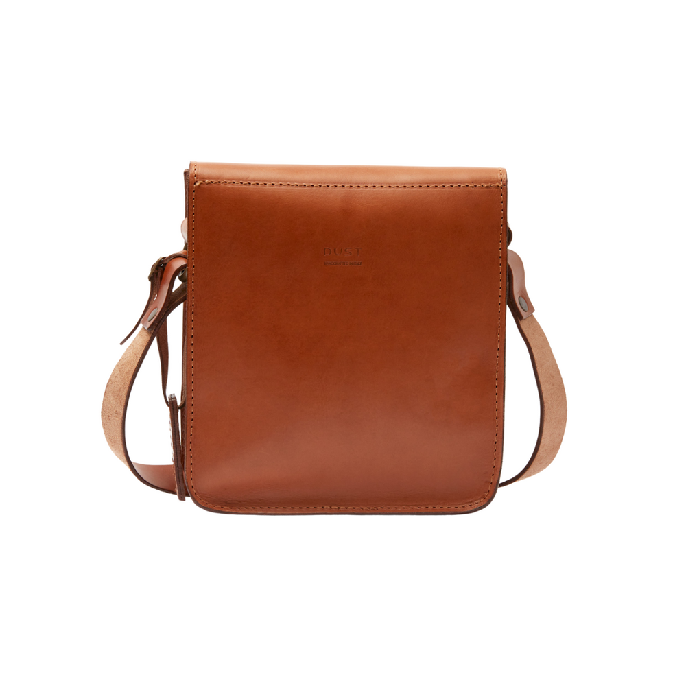 
                      
                        Messenger in pelle color cuoio marrone Mod 114
                      
                    