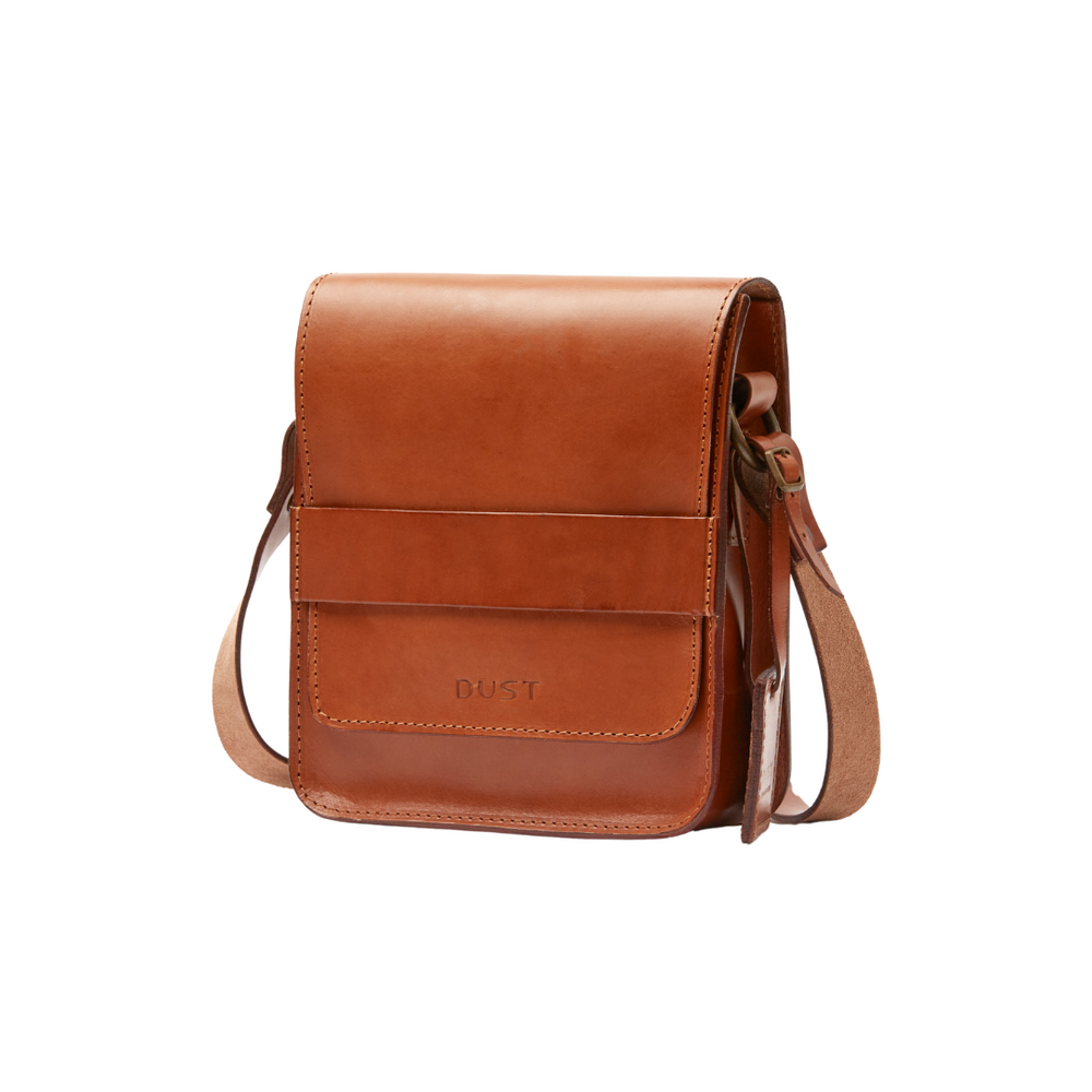 
                      
                        Messenger in pelle color cuoio marrone Mod 114
                      
                    